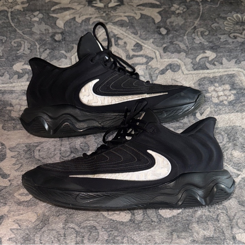 Men’s Size 13 Giannis Immortality 4 “Black/White”